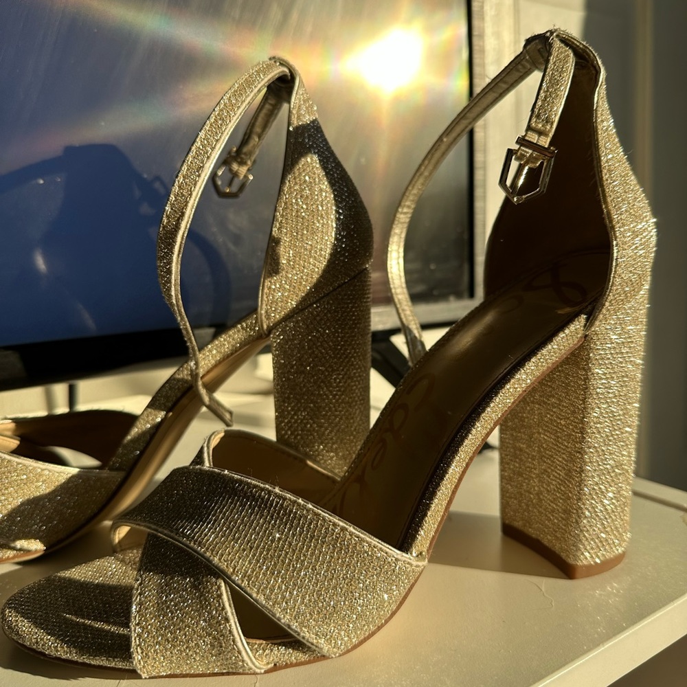 Sam Edelman gold sparkly heels